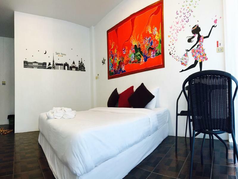 Lanta Friendly House Hotel Ko Lanta Kültér fotó