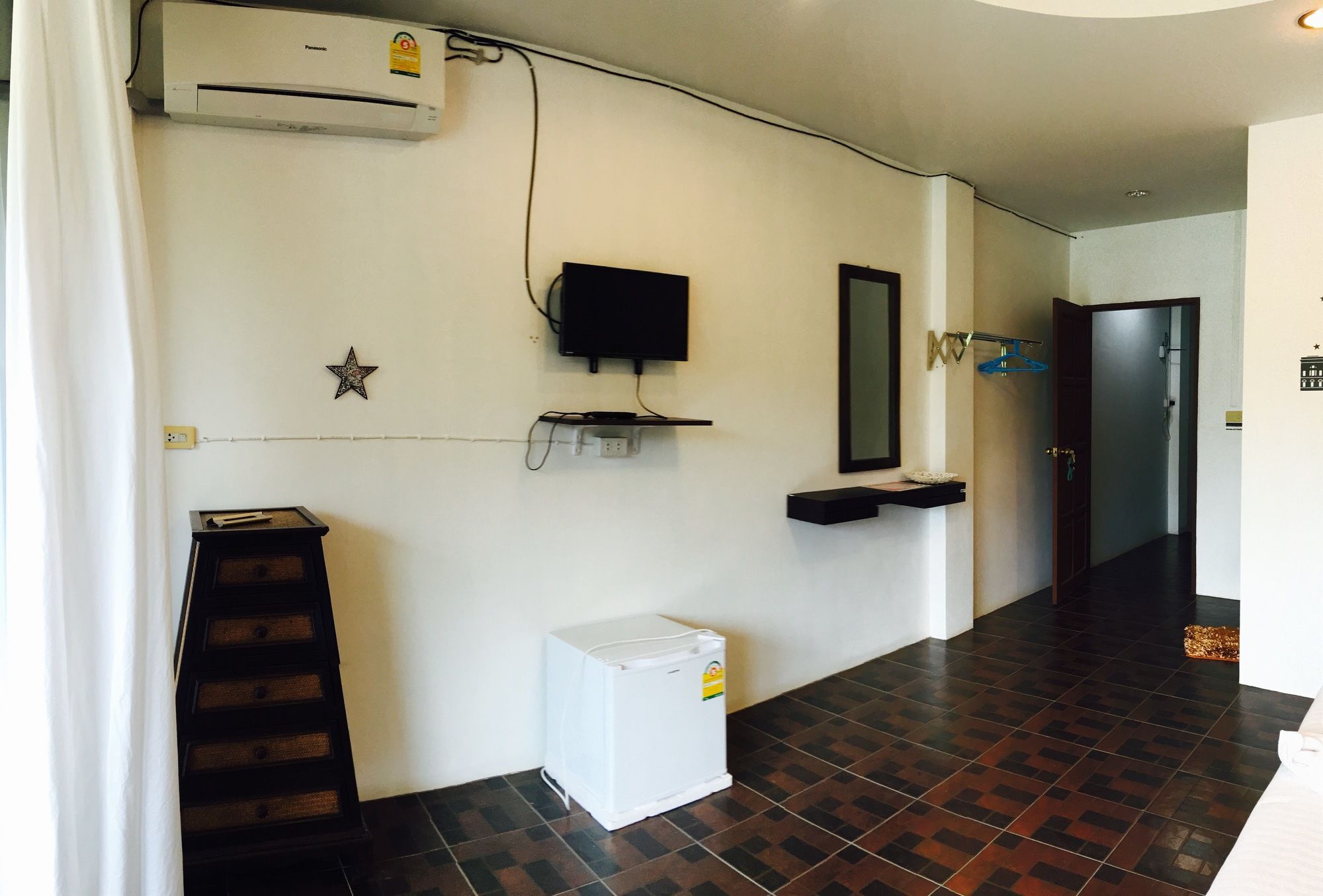 Lanta Friendly House Hotel Ko Lanta Kültér fotó